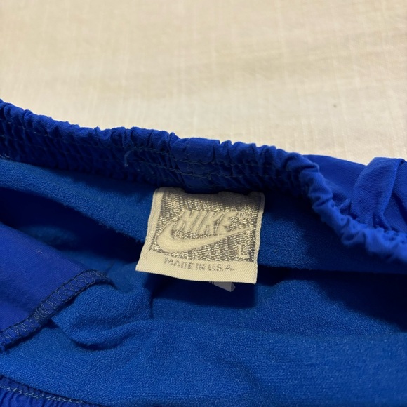 Vintage Nike Run Shorts - Large - Picture 3 of 8